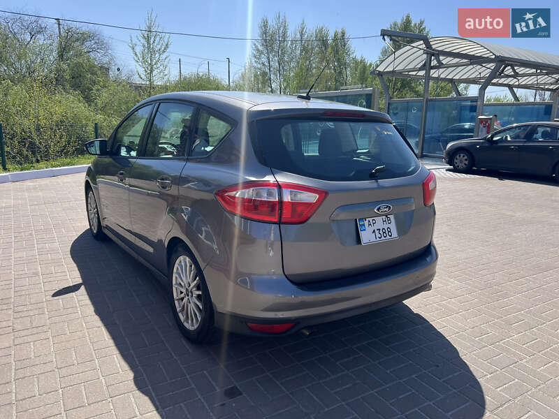 Минивэн Ford C-Max 2014 в Киеве