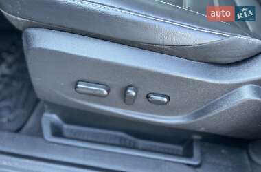 Минивэн Ford C-Max 2018 в 