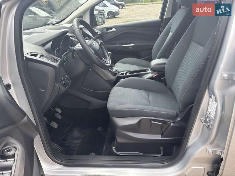Минивэн Ford C-Max 2015 в Нововолынске