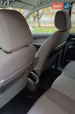 Мінівен Ford C-Max 2006 в 