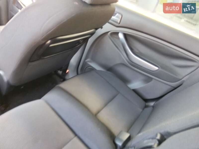 Минивэн Ford C-Max 2009 в Луцке фото 2 Минивэн Ford C-Max 2009 в Луцке