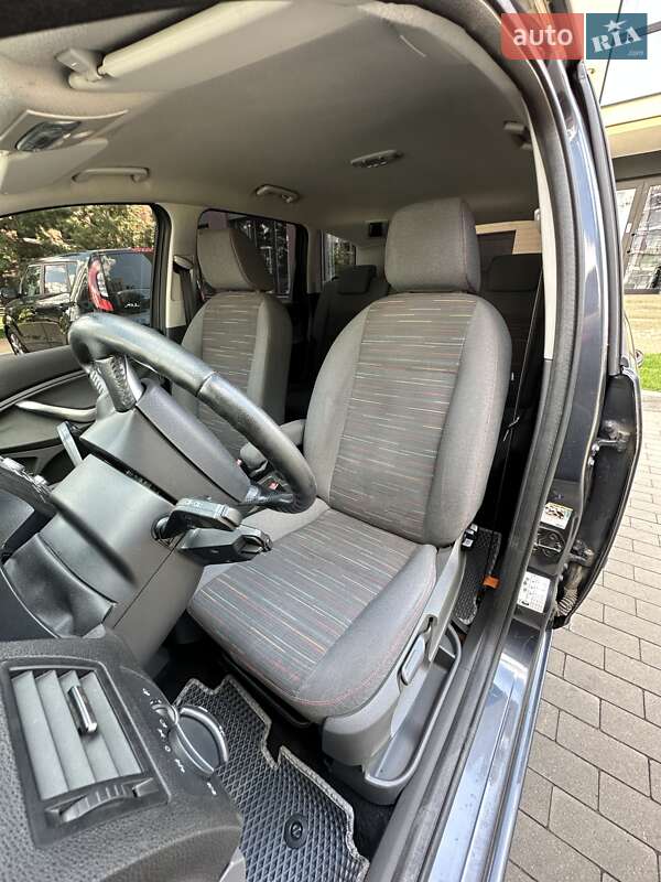 Мінівен Ford C-Max 2009 в Білогородці