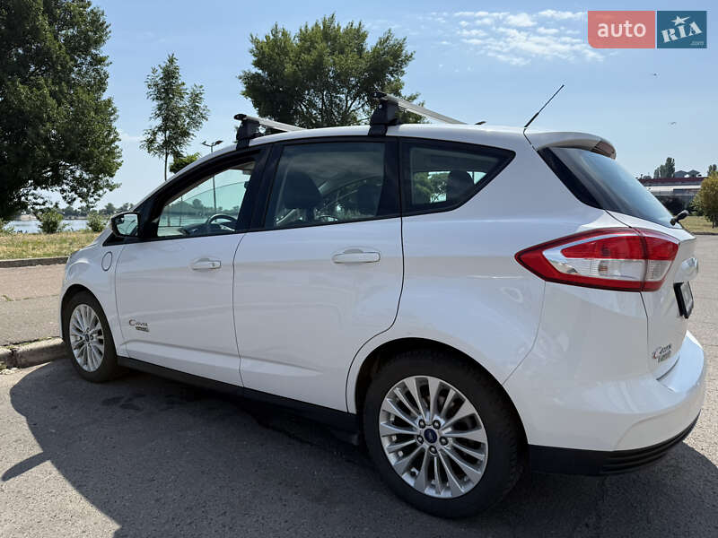 Минивэн Ford C-Max 2017 в Черкассах