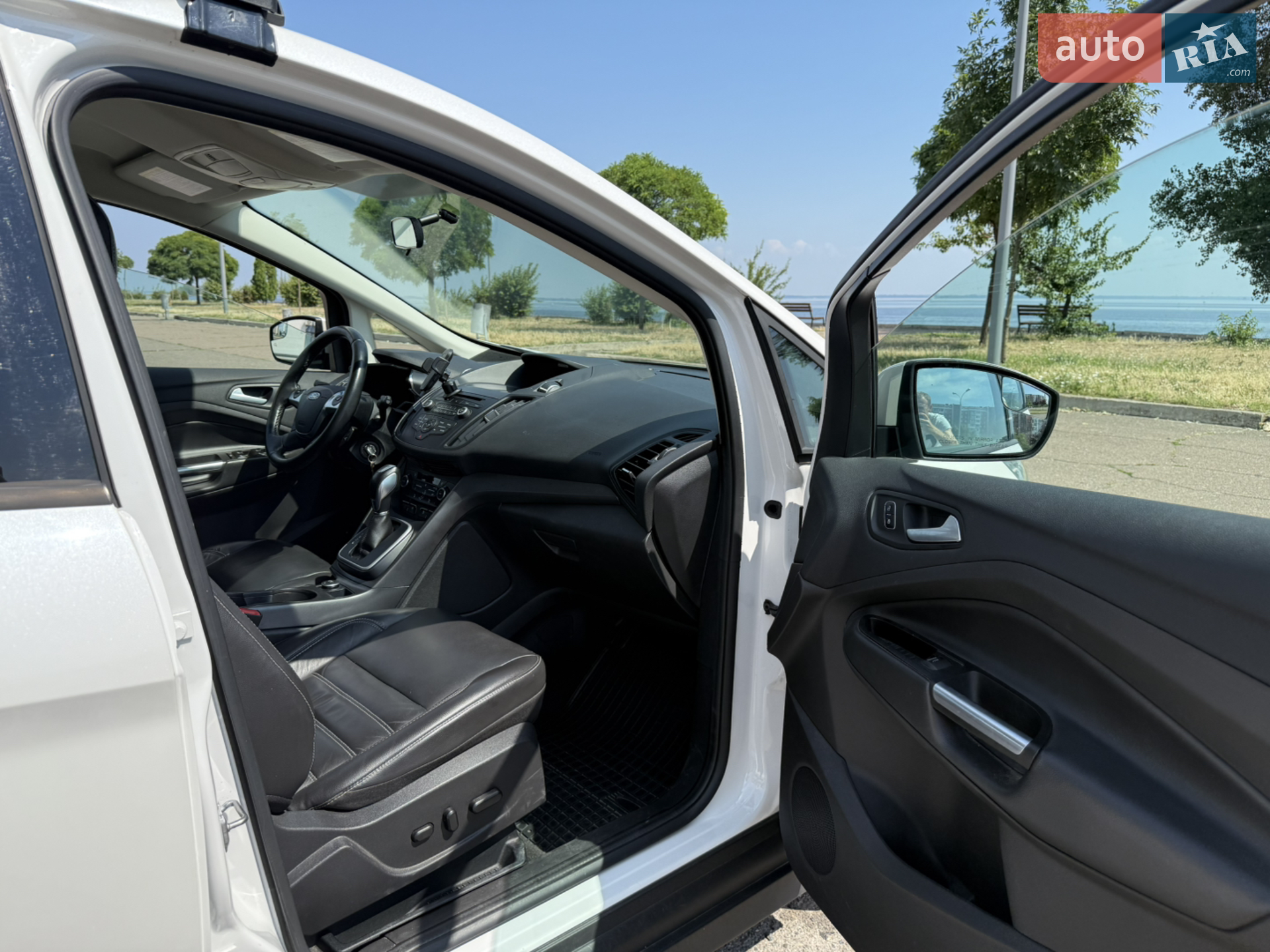 2017 Ford C-MAX - мініатюра 17