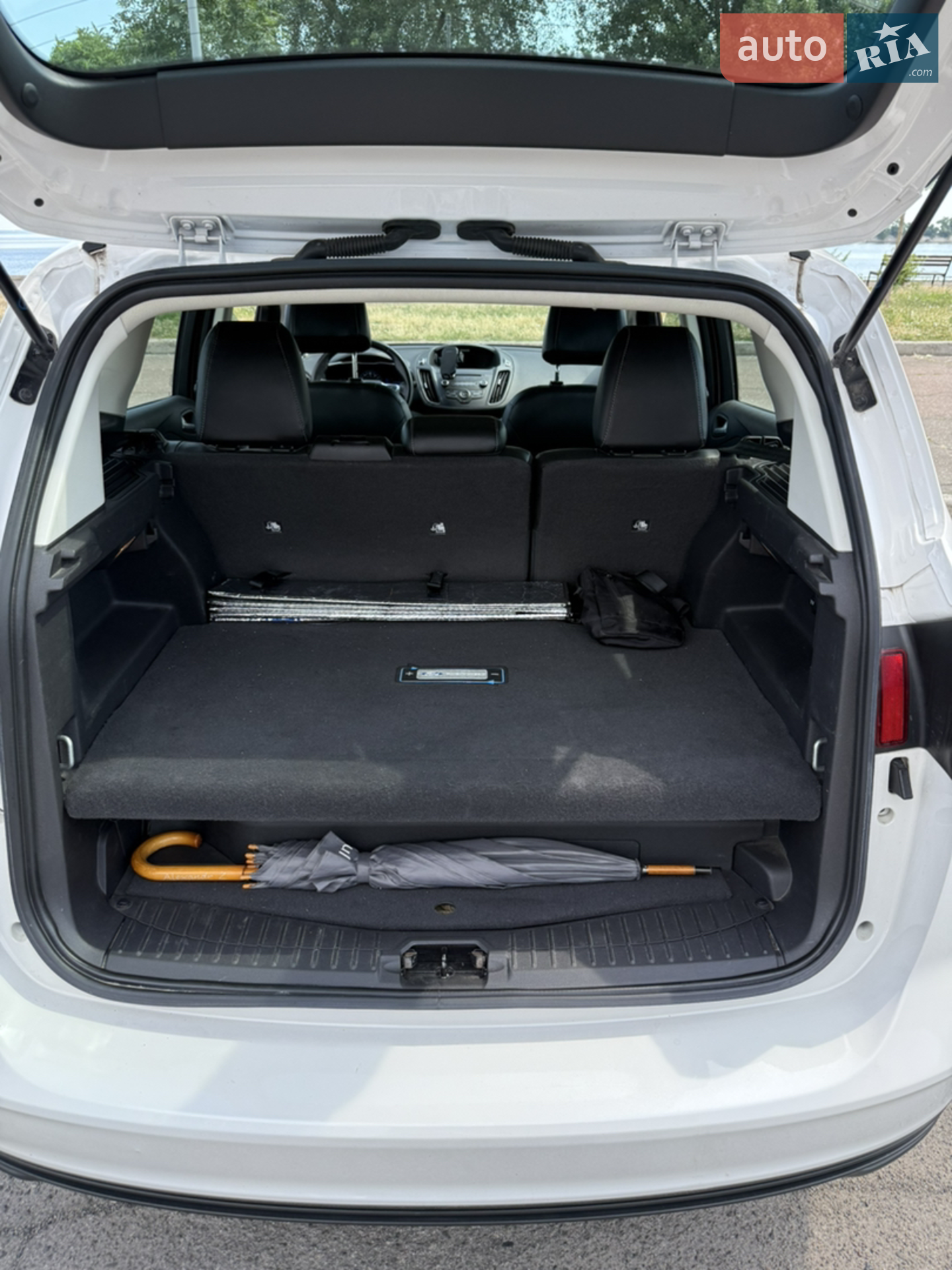 2017 Ford C-MAX - мініатюра 23