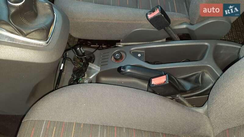 Минивэн Ford C-Max 2008 в Житомире