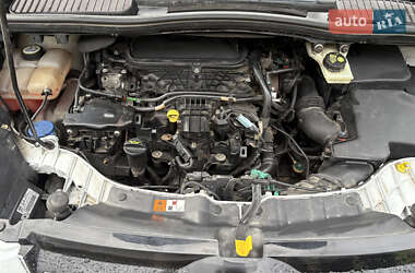 Мінівен Ford C-Max 2011 в 