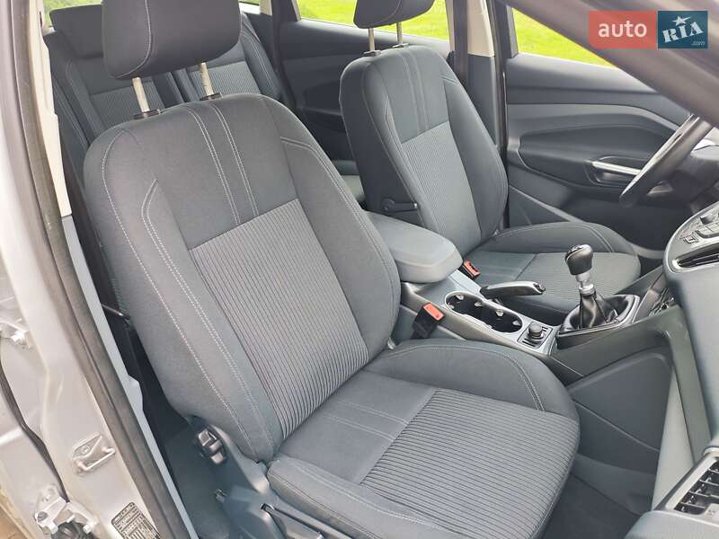 Минивэн Ford C-Max 2012 в Стрые