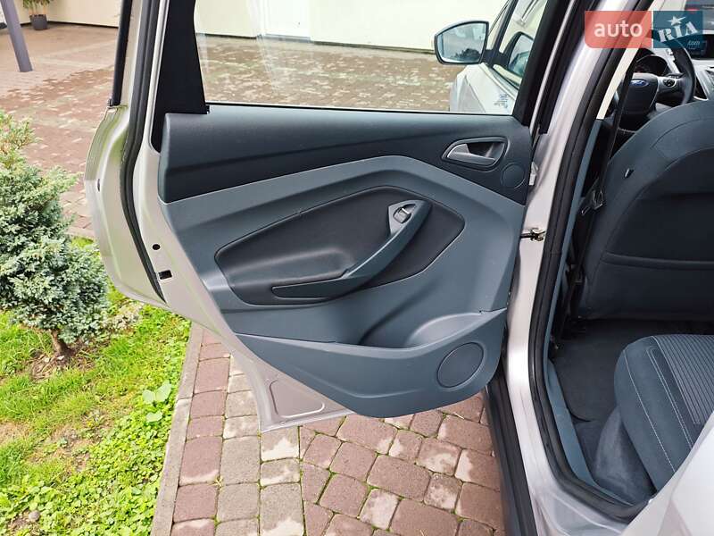 Минивэн Ford C-Max 2012 в Стрые