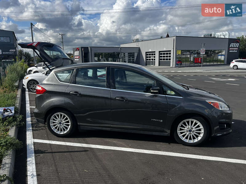 Мінівен Ford C-Max 2015 в Святопетрівське