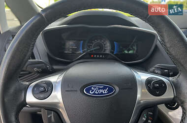 Мінівен Ford C-Max 2015 в 