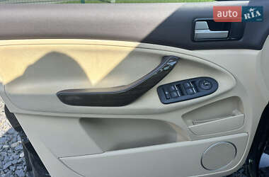 Минивэн Ford C-Max 2009 в 