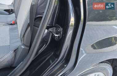 Минивэн Ford C-Max 2009 в 
