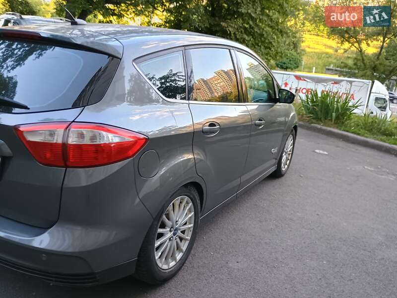 Мінівен Ford C-Max 2013 в Києві