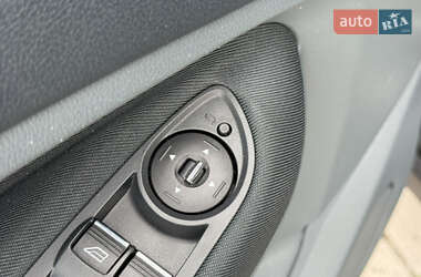Минивэн Ford C-Max 2011 в 