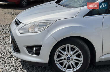 Минивэн Ford C-Max 2012 в 