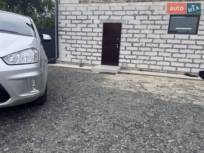 Минивэн Ford C-Max 2010 в Звенигородке