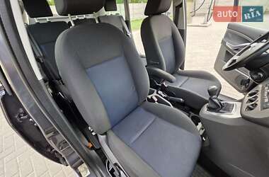 Мінівен Ford C-Max 2010 в 