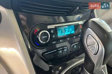 Минивэн Ford C-Max 2015 в 