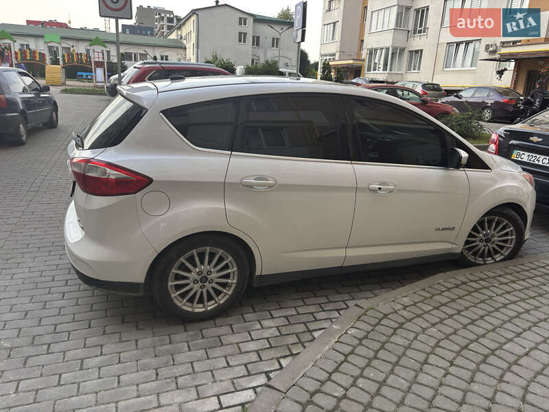 Мінівен Ford C-Max 2015 в Львові