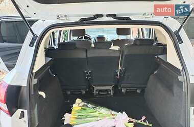 Минивэн Ford C-Max 2015 в 