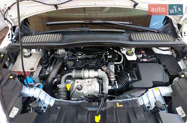 Минивэн Ford C-Max 2015 в 