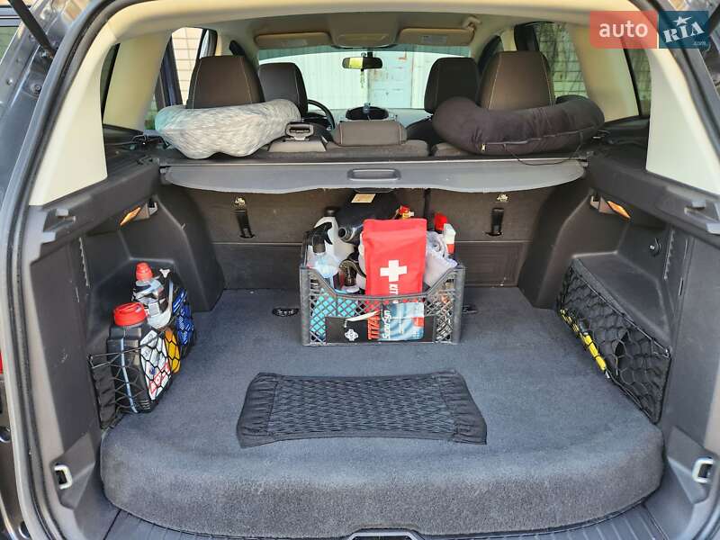 Минивэн Ford C-Max 2017 в Киеве
