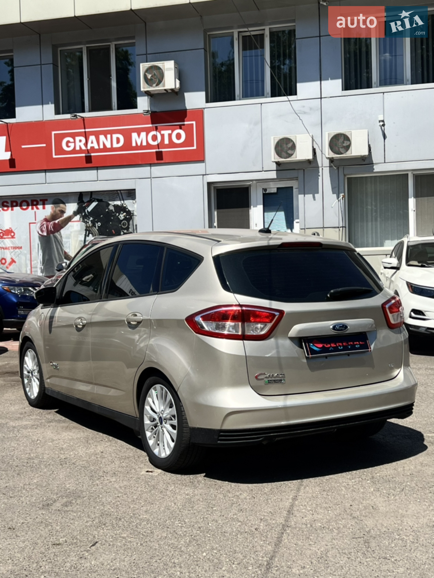 2017 Ford C-MAX - мініатюра 12
