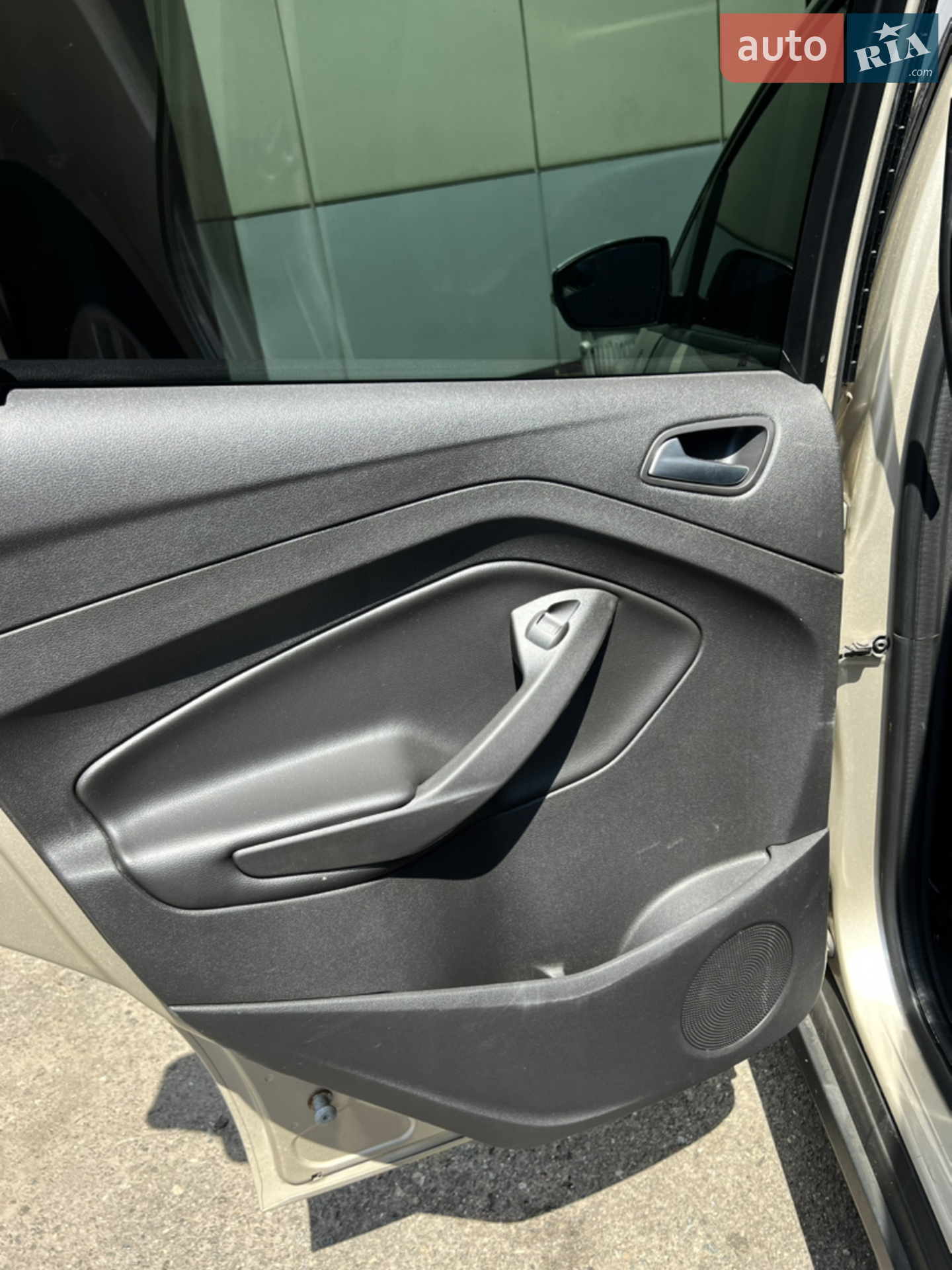 2017 Ford C-MAX - мініатюра 33