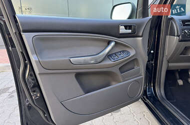 Минивэн Ford C-Max 2010 в 