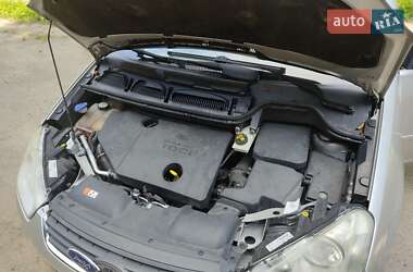 Минивэн Ford C-Max 2010 в 