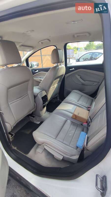 Минивэн Ford C-Max 2015 в Львове