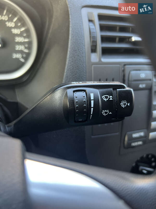 Минивэн Ford C-Max 2008 в Луцке