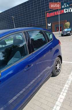 Минивэн Ford C-Max 2014 в 