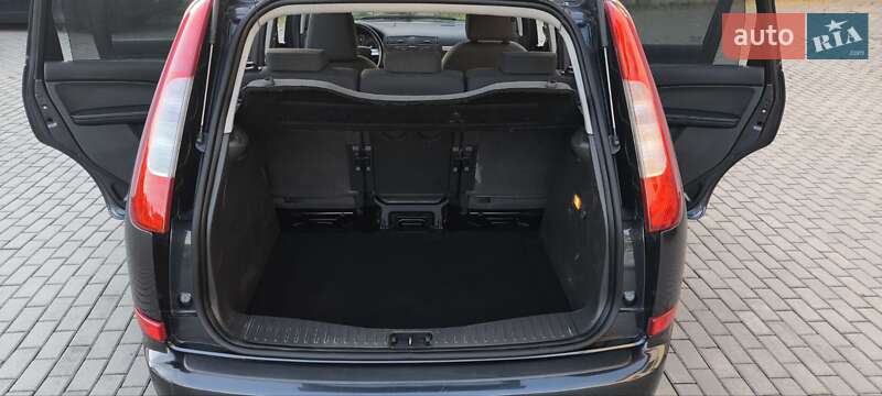 Минивэн Ford C-Max 2006 в Мукачево