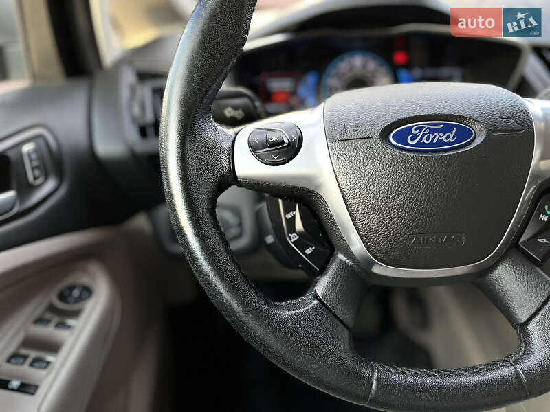 Мінівен Ford C-Max 2015 в Рівному фото 39 Мінівен Ford C-Max 2015 в Рівному