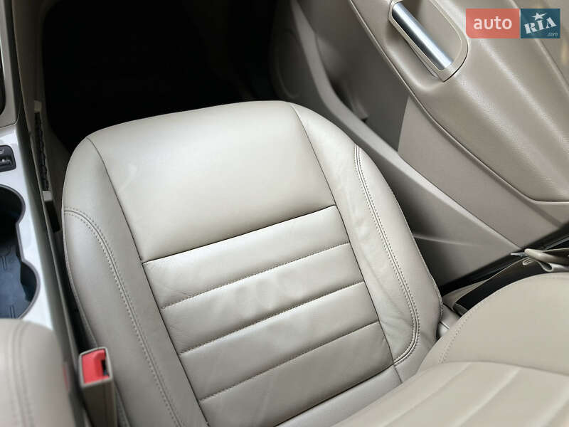 Мінівен Ford C-Max 2015 в Рівному фото 57 Мінівен Ford C-Max 2015 в Рівному