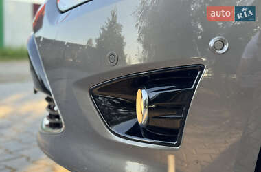 Минивэн Ford C-Max 2013 в 