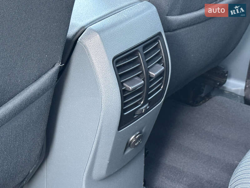 Мінівен Ford C-Max 2013 в Стрию