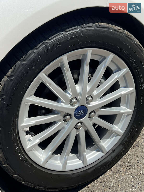 Минивэн Ford C-Max 2014 в Одессе