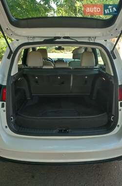 Мінівен Ford C-Max 2014 в 