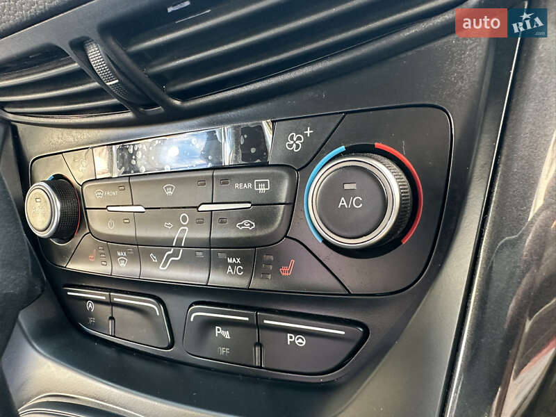 Мінівен Ford C-Max 2016 в Івано-Франківську