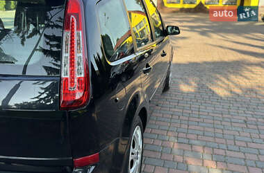 Мінівен Ford C-Max 2009 в 