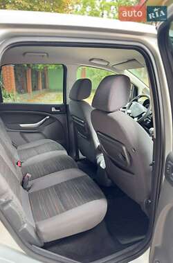 Мінівен Ford C-Max 2009 в 