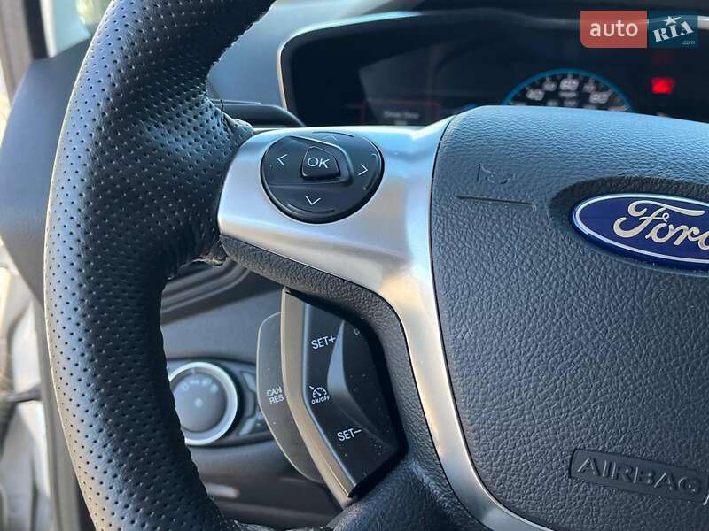 Мінівен Ford C-Max 2016 в Львові