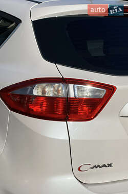 Минивэн Ford C-Max 2013 в 