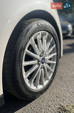 Минивэн Ford C-Max 2013 в 