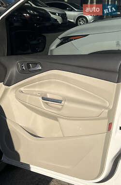 Минивэн Ford C-Max 2013 в 