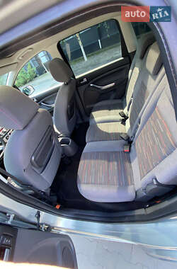 Минивэн Ford C-Max 2009 в 