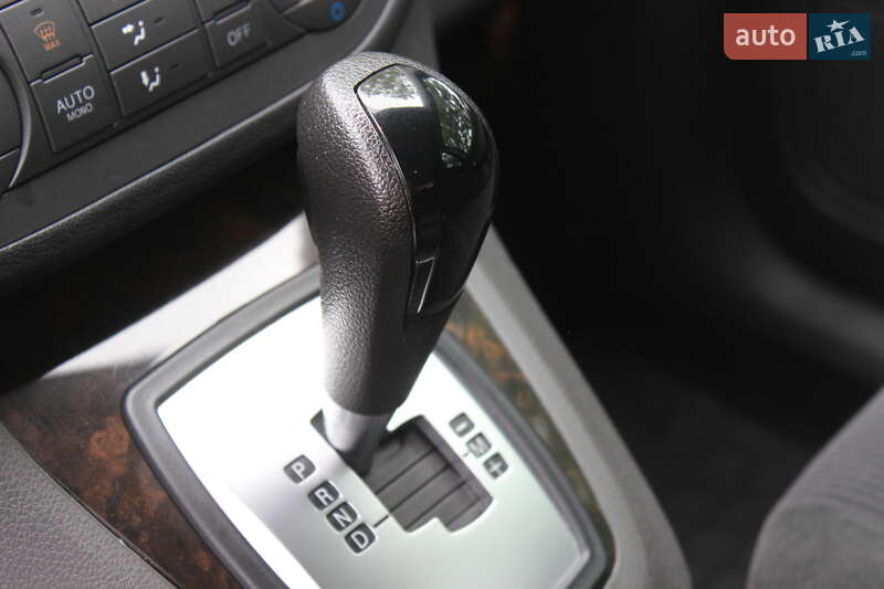 Минивэн Ford C-Max 2006 в Днепре